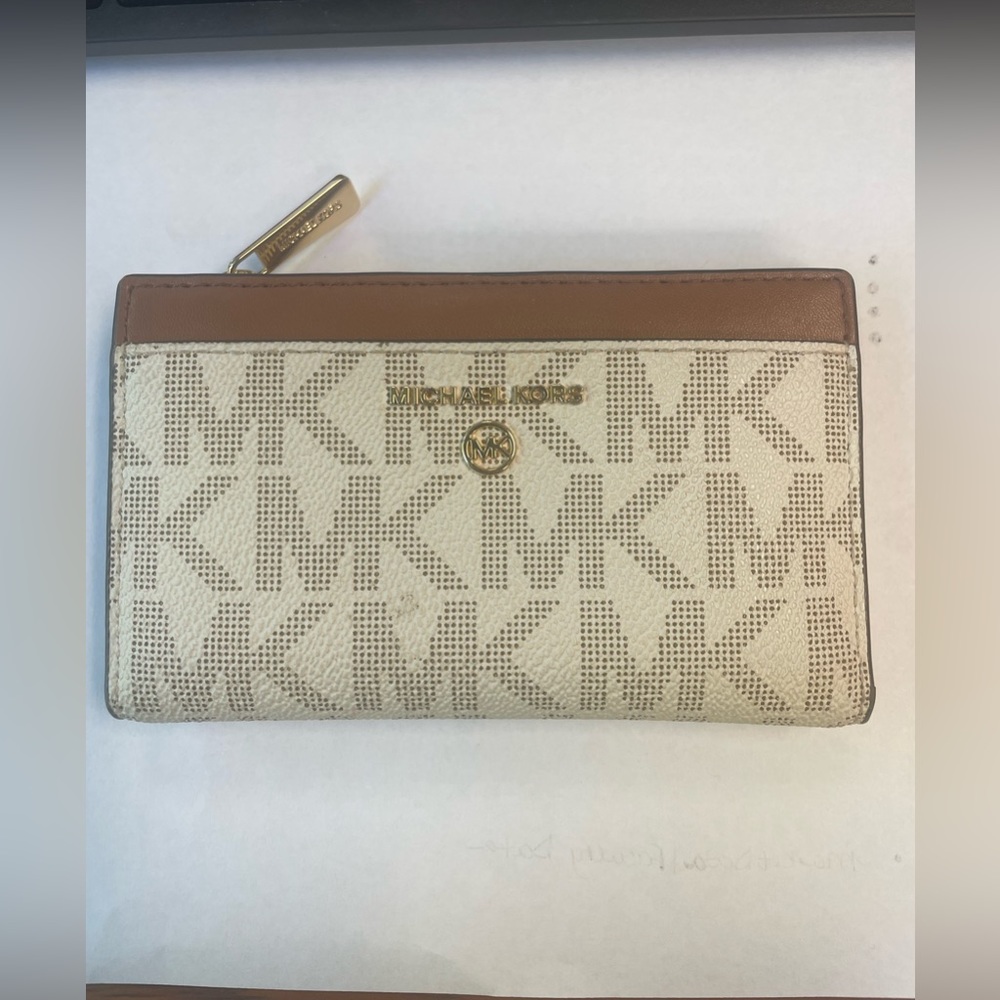 MK wallet